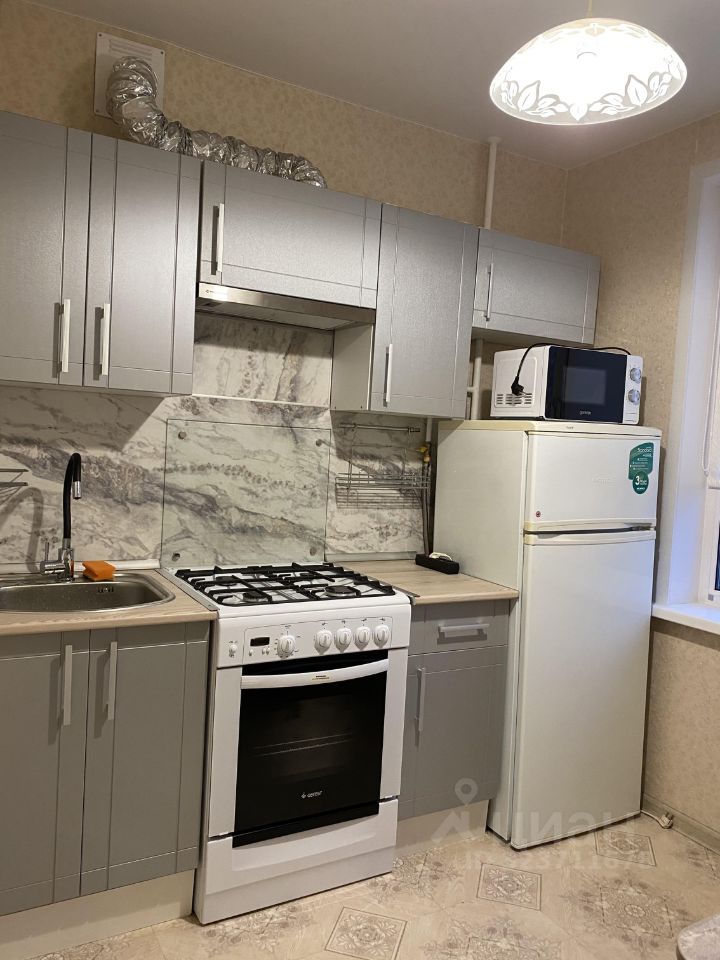 Аренда 2-комн квартиры на вторичном рынке Матвеевская улица, 42К1