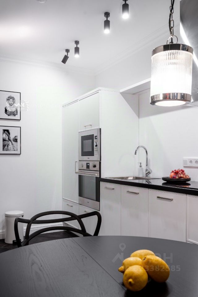 Аренда 1-комн квартиры на вторичном рынке 2-я Советская улица, 4б