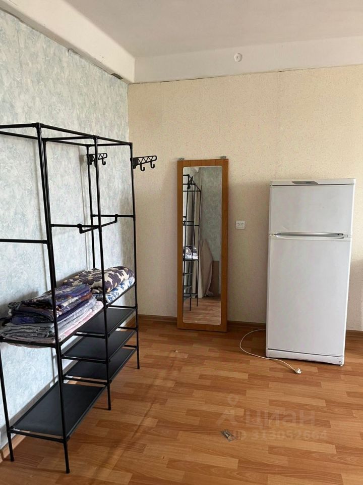 Продажа 2-комн квартиры на вторичном рынке д. Лопухинка, улица Детский Дом, 5