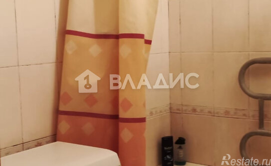 Продажа 3-комн квартиры на вторичном рынке бульвар Адмирала Ушакова,  д. 8