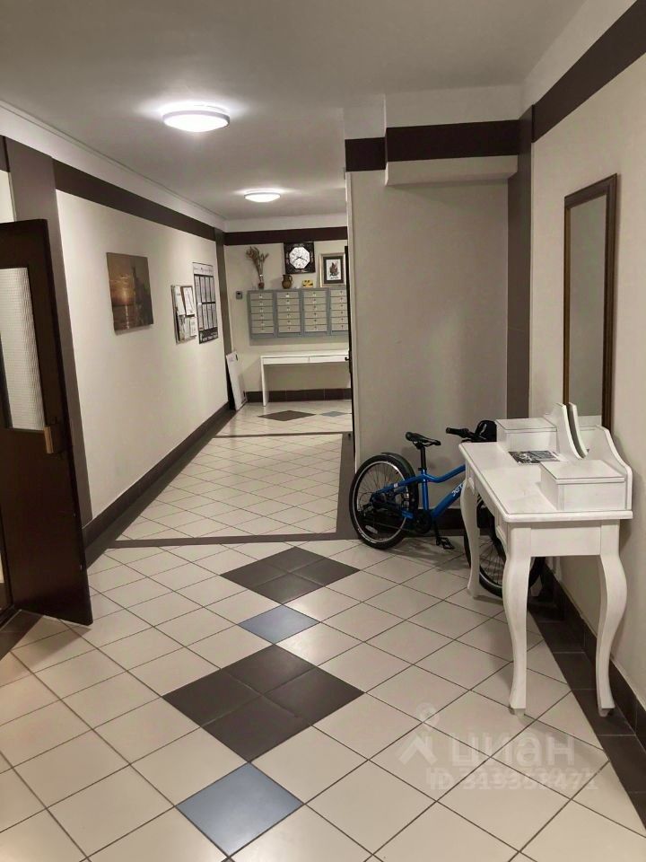 Продажа 1-комн квартиры на вторичном рынке с. Ромашково, улица Никольская, 4к3