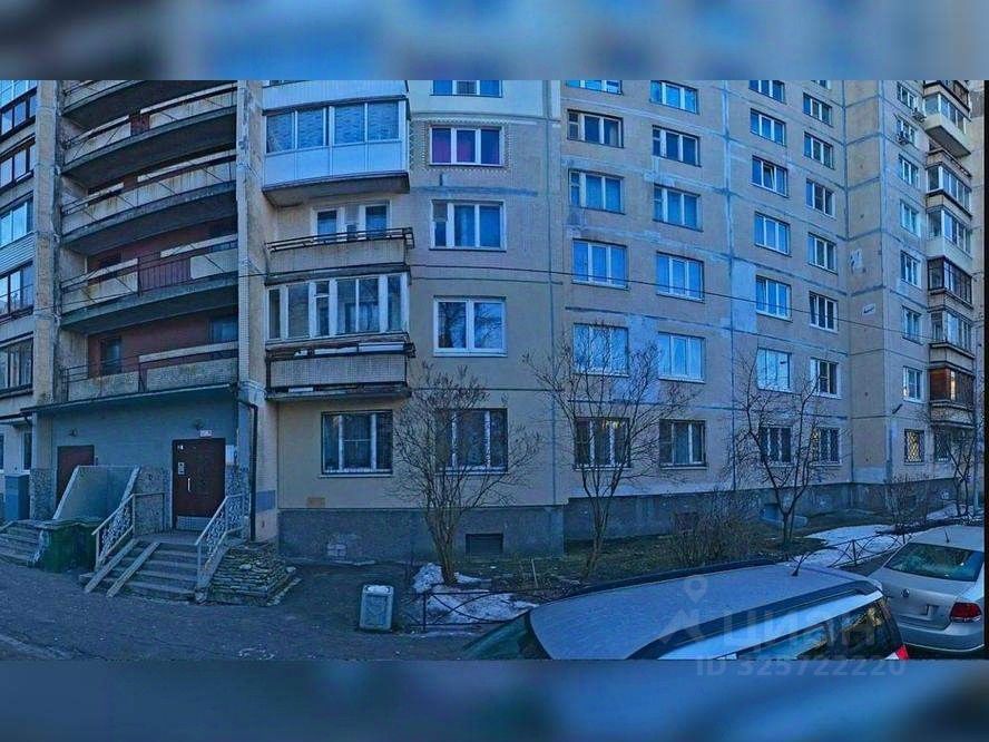 Продажа 3-комн квартиры на вторичном рынке Хасанская улица, 18К2