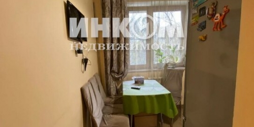 1-комн квартира улица Плещеева,  д. 18