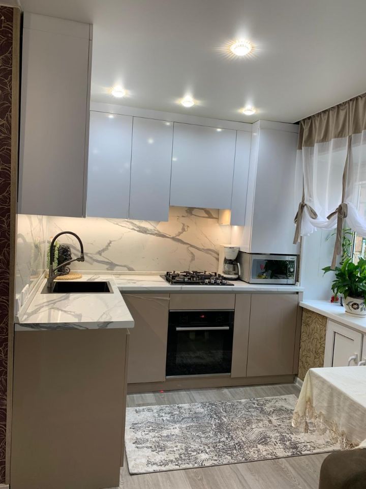 Продажа 2-комн квартиры на вторичном рынке Обухово рп, улица Ленина, 31