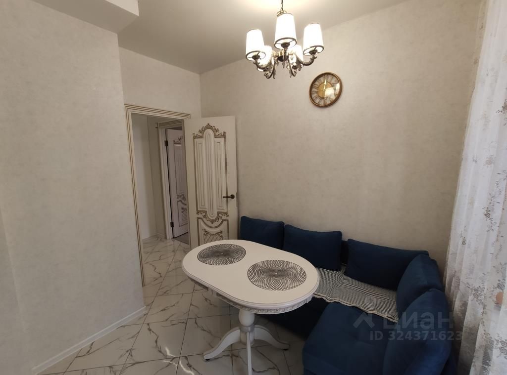 Продажа 1-комн квартиры на вторичном рынке проспект Маршала Блюхера, 9к3