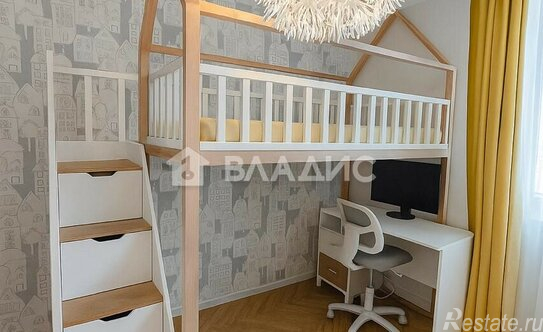 Продажа 3-комн квартиры на вторичном рынке Культуры пр-кт,  д. 6,  к. 1