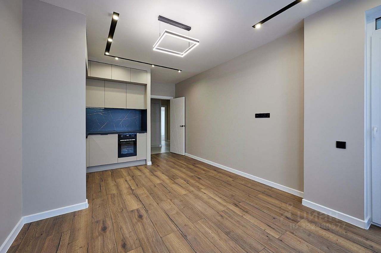 Продажа 2-комн квартиры на вторичном рынке проспект Крузенштерна, 2