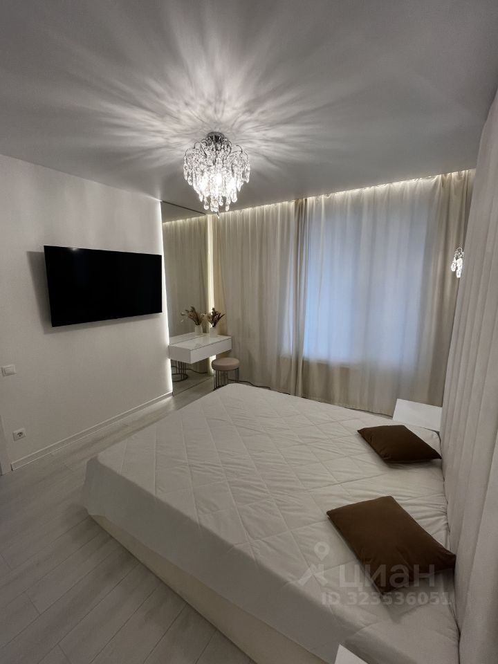 Продажа 1-комн квартиры на вторичном рынке Гражданский проспект, 107к4