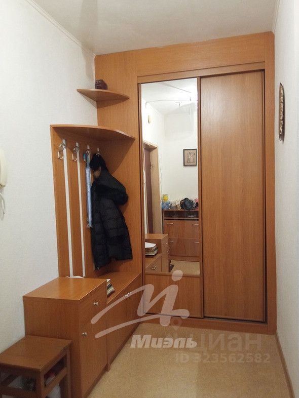 Аренда 1-комн квартиры на вторичном рынке Первомайский мкр, Советская улица, 4а