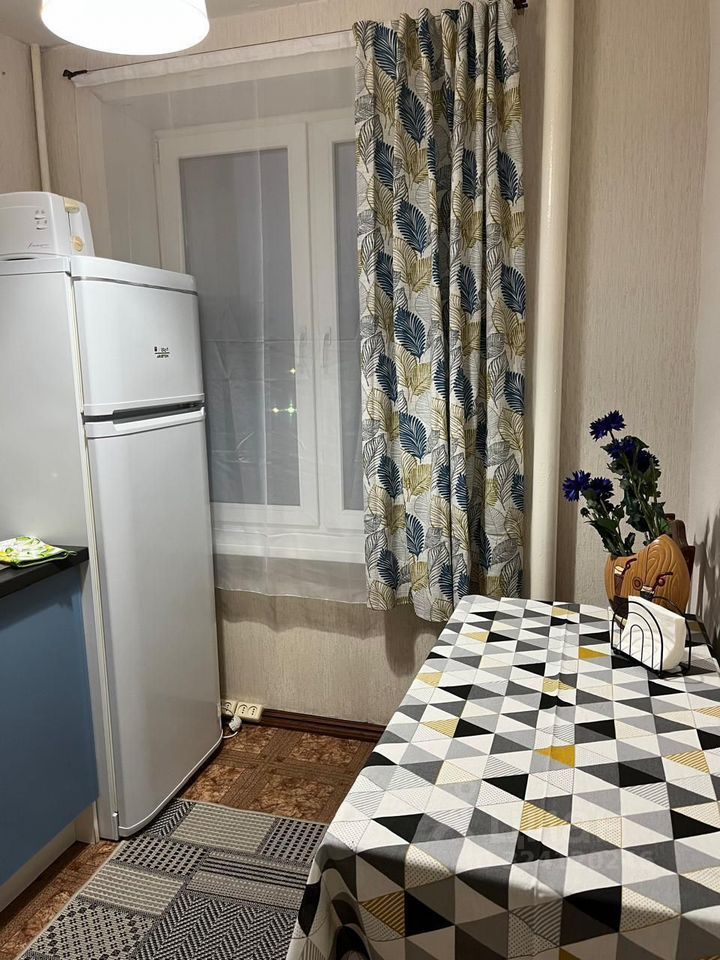 Аренда 1-комн квартиры на вторичном рынке улица Федора Полетаева, 32К5