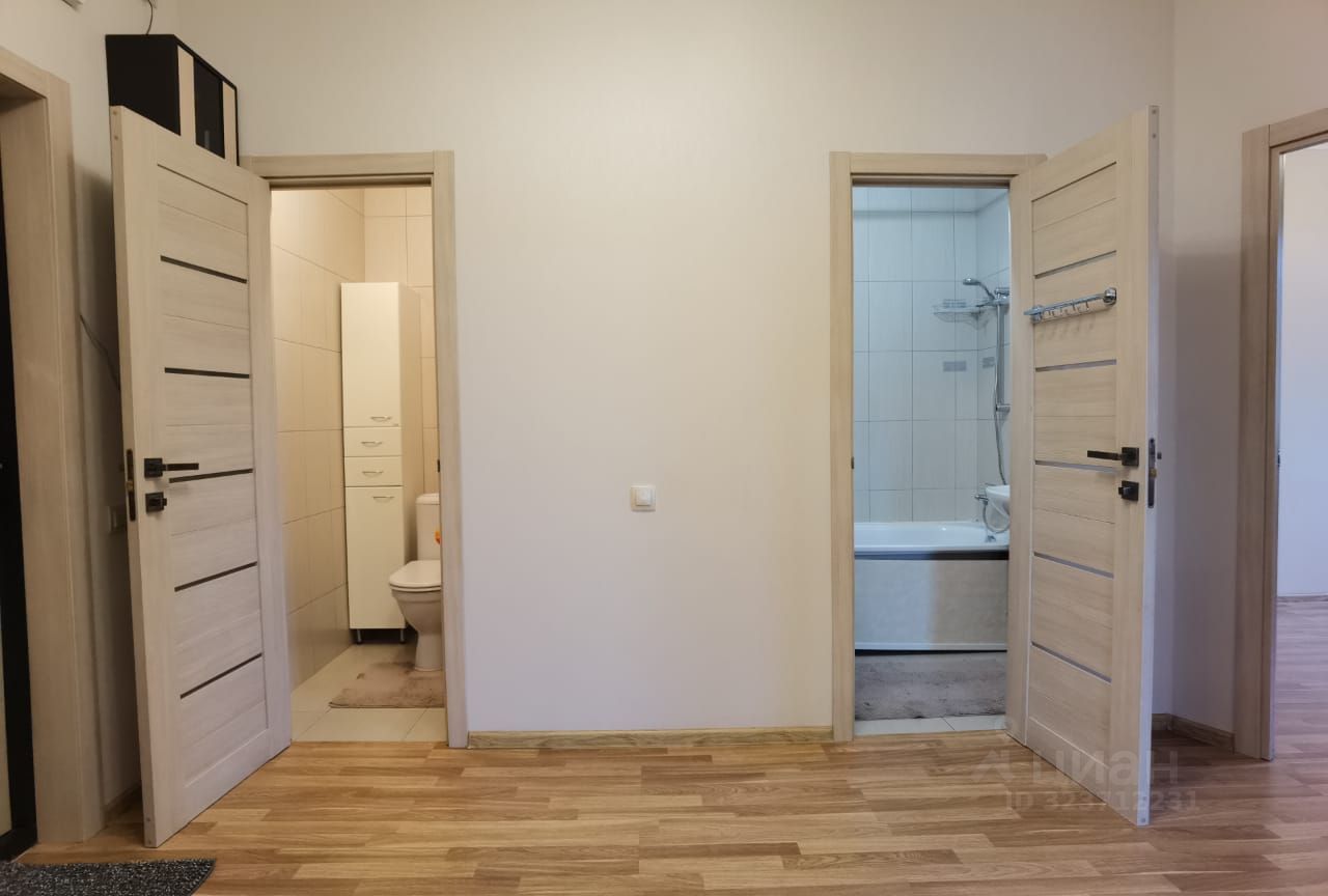 Продажа 3-комн квартиры на вторичном рынке Опалиха мкр, улица Дежнева, 9