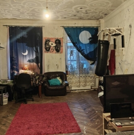 Продажа 3-комн квартиры на вторичном рынке улица Моисеенко,  д. 16