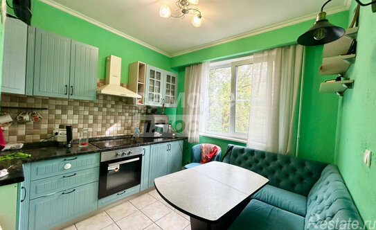 Продажа 2-комн квартиры на вторичном рынке Мещерский пер,  д. 6,  к. 2