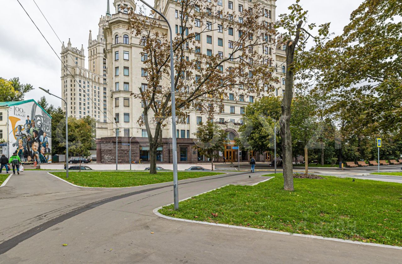 Продажа 3-комн квартиры на вторичном рынке Котельническая набережная, 1/15кБ