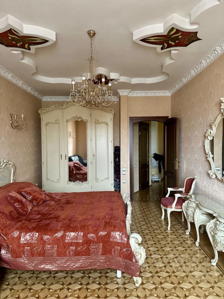 Продажа 5-комн квартиры на вторичном рынке улица Красная Пресня, 21