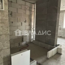 Продажа 2-комн квартиры на вторичном рынке Полярная ул,  д. 3