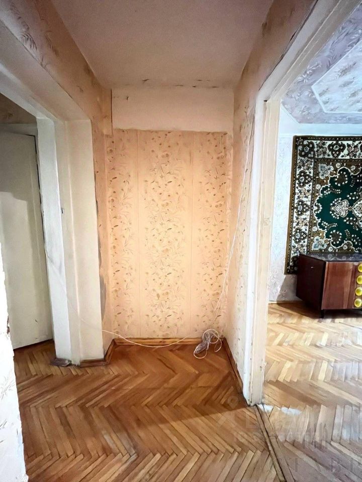 Продажа 3-комн квартиры на вторичном рынке Красное Село, Гвардейская улица, 6к2