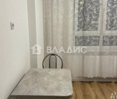 Продать Квартиры вторичка Ракитки ш  9 к2 