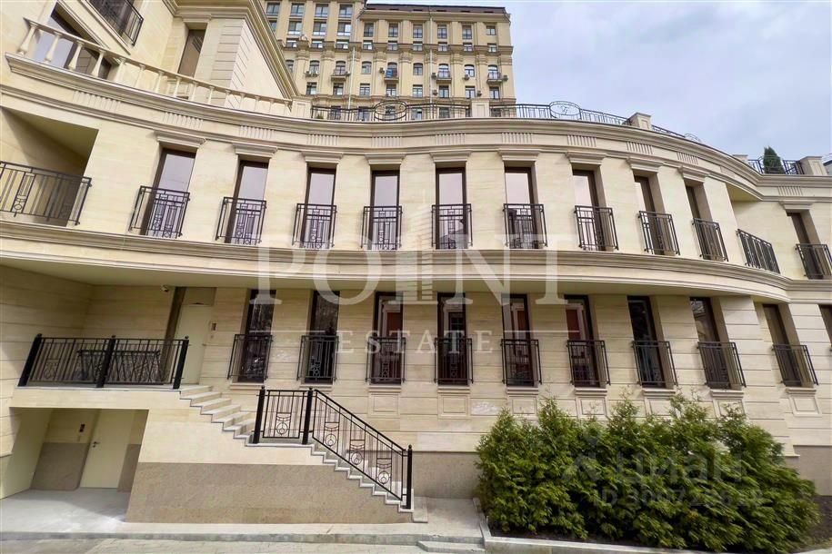 Продажа 3-комн квартиры на вторичном рынке Газетный переулок, 13с2