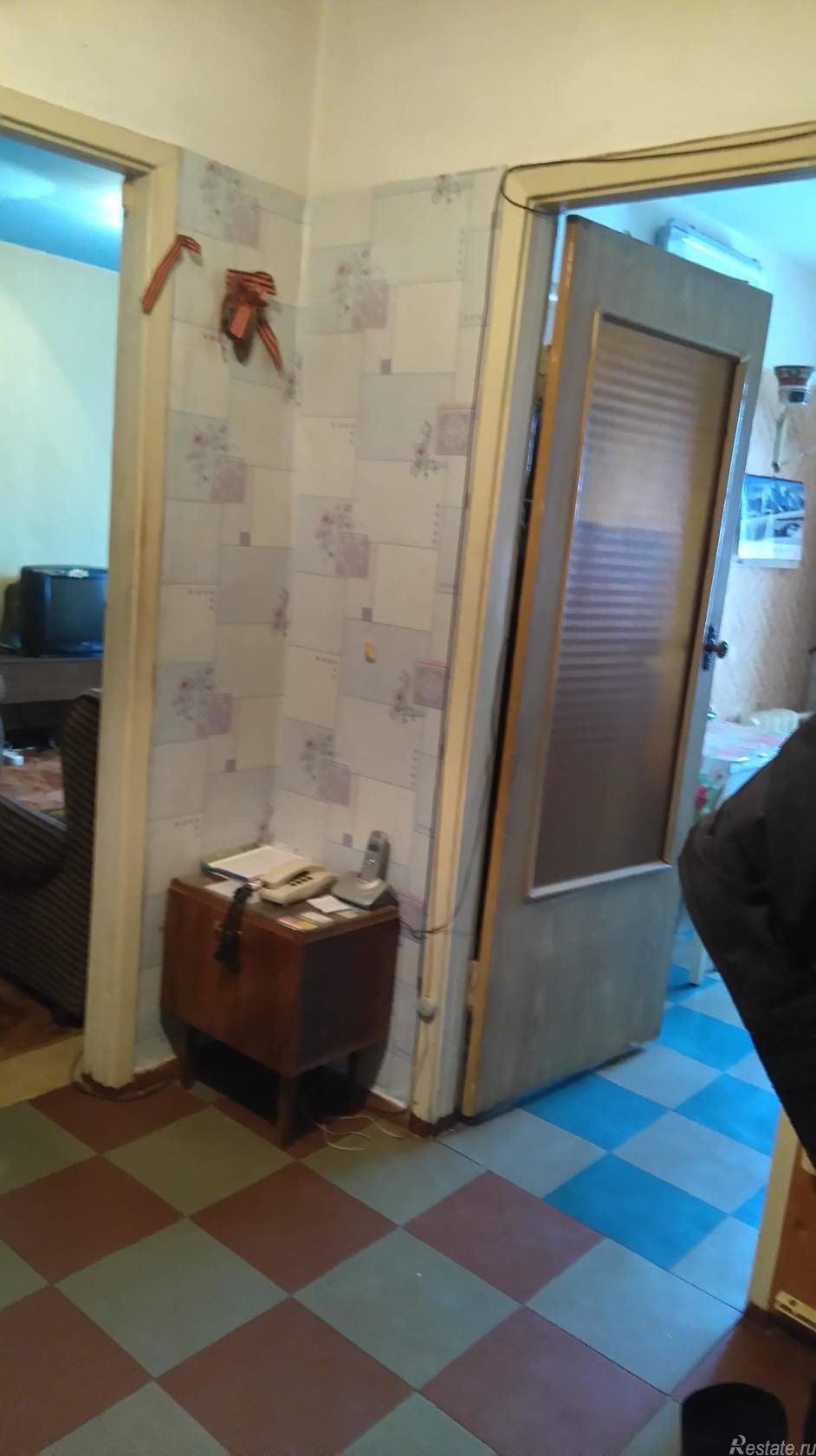 Продажа 2-комн квартиры на вторичном рынке ул.Чкалова г.Пересвет,  д. 6