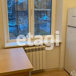 Аренда 2-комн квартиры на вторичном рынке Алтайская улица,  д. 41