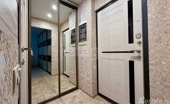 Продажа 1-комн квартиры на вторичном рынке улица Константинова,  д. 5