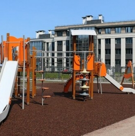 Продажа 3-комн квартиры на вторичном рынке пр-кт Патриотов,  д. 35
