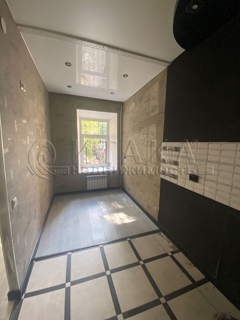 Продажа 1-комн квартиры на вторичном рынке Петрозаводская,  д. 16,  к. 37