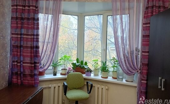 Продажа 2-комн квартиры на вторичном рынке Дибуновская ул,  д. 67