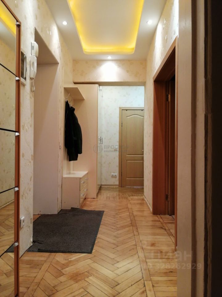 Продажа 2-комн квартиры на вторичном рынке улица Строителей, 4К5