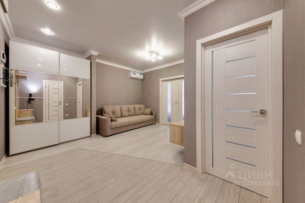 Аренда 2-комн квартиры на вторичном рынке Одинцово, улица Гвардейская, 11