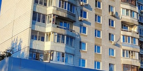 2-комн квартира улица Дудинка, 2К1