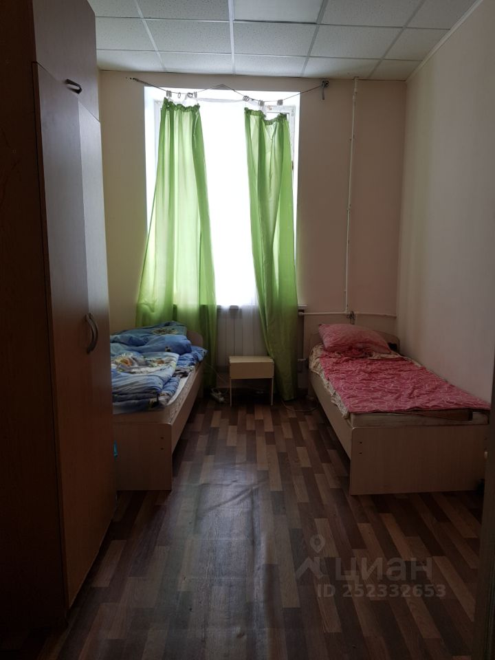Продажа 4-комн квартиры на вторичном рынке Кондратьевский проспект, 18-20