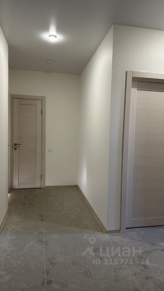 Продажа 2-комн квартиры на вторичном рынке пос. Развилка, 31Б