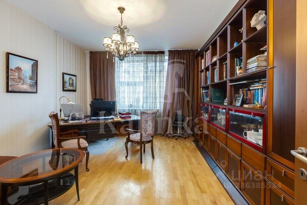Продажа 6-комн квартиры на вторичном рынке Филипповский переулок, 8С1