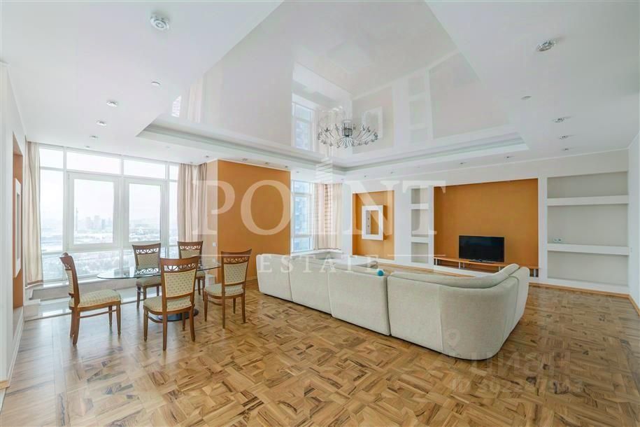 Продажа 4-комн квартиры на вторичном рынке Мосфильмовская улица, 70к2
