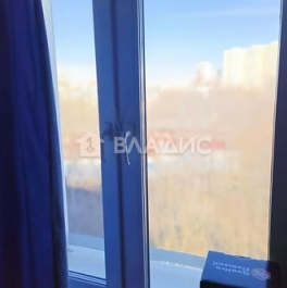 Продажа 2-комн квартиры на вторичном рынке Болотниковская улица,  д. 21 к1
