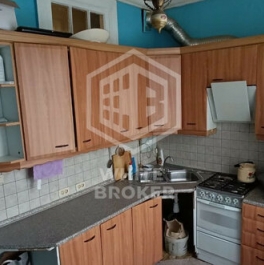 Продажа 3-комн квартиры на вторичном рынке улица Ватутина,  д. 13 к1
