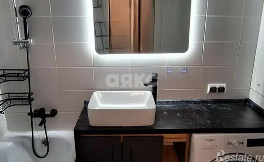 Продажа 3-комн квартиры на вторичном рынке Ильменский проезд,  д. 17 к2