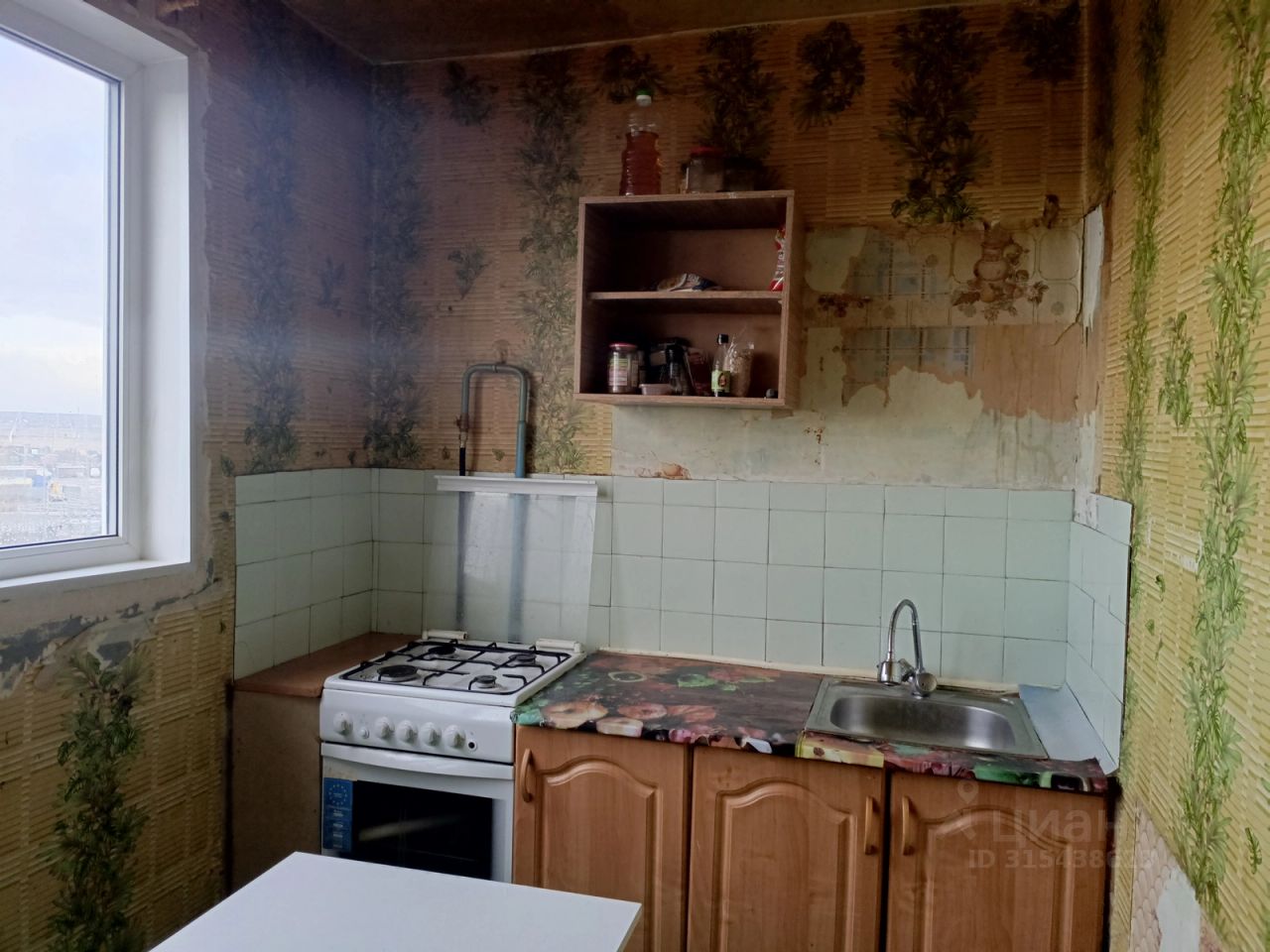Продажа 3-комн квартиры на вторичном рынке д. Малое Верево, улица Кутышева, 10