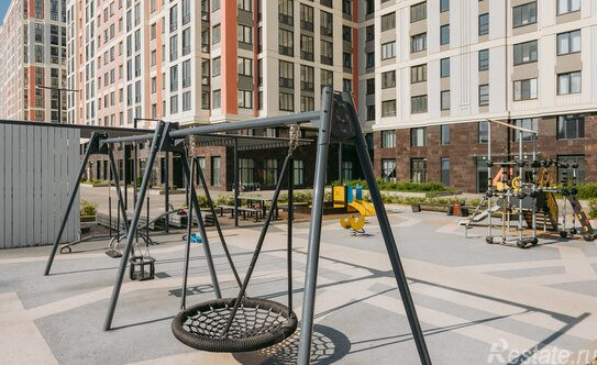 Продажа 1-комн квартиры на вторичном рынке Московский пр-кт,  д. 14 к1