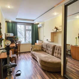 Продажа 3-комн квартиры на вторичном рынке ул Окская,  д. 38