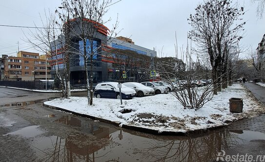 Продажа 1-комн квартиры на вторичном рынке Подольск г, Климовск мкр, Октябрьская пл,  д. 5