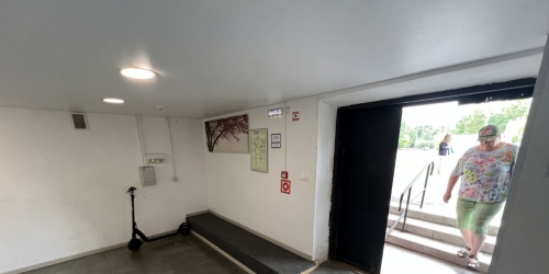 Помещение свободного назначения Парковая 3-я ул,  д. 40