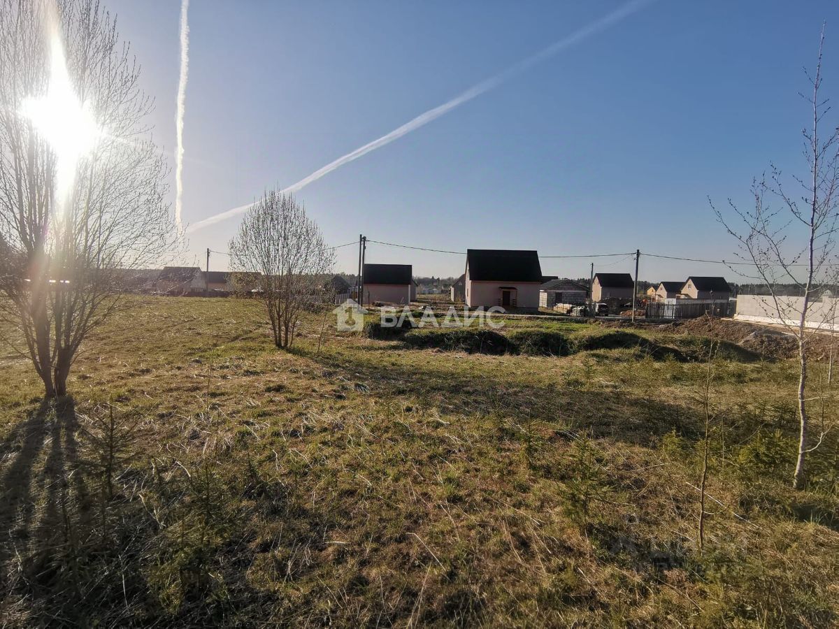 Продажа земли д. Таровицы, улица Сосновая, 15