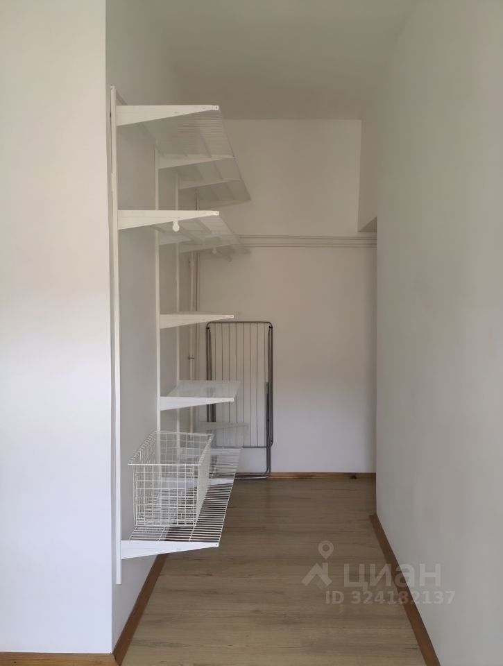 Аренда 2-комн квартиры на вторичном рынке Колокольная улица, 7