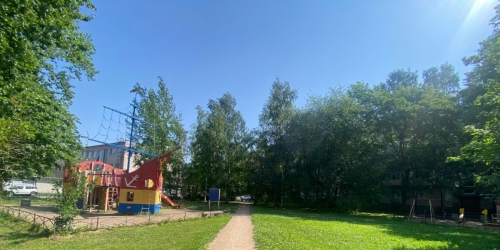 3-комн квартира Ломоносов г., Александровская ул. ,  д. 30