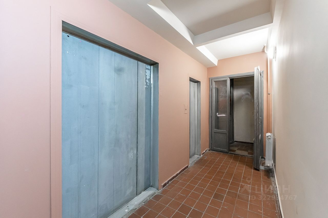 Продажа 3-комн квартиры на вторичном рынке Скаковая улица, 34К3