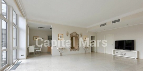 4-комн квартира Зачатьевский 1-й пер,  д. 21