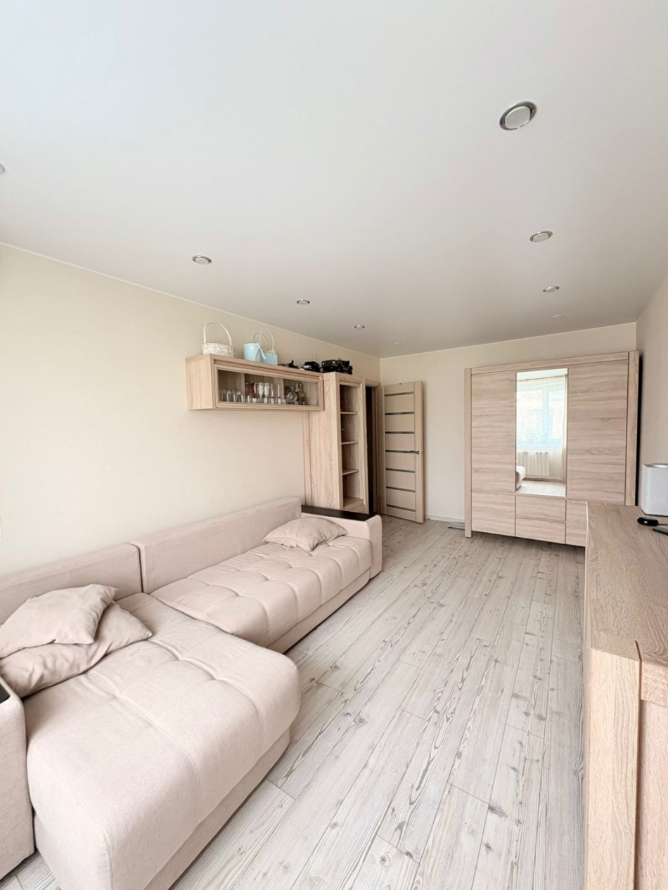 Продажа 2-комн квартиры на вторичном рынке Раменское г., Гурьева ул., 24